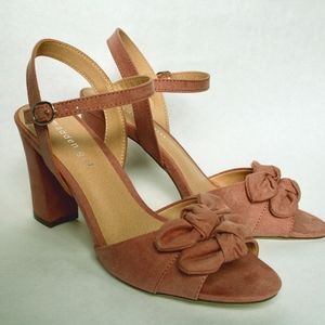 Deep pink sandals, size 9